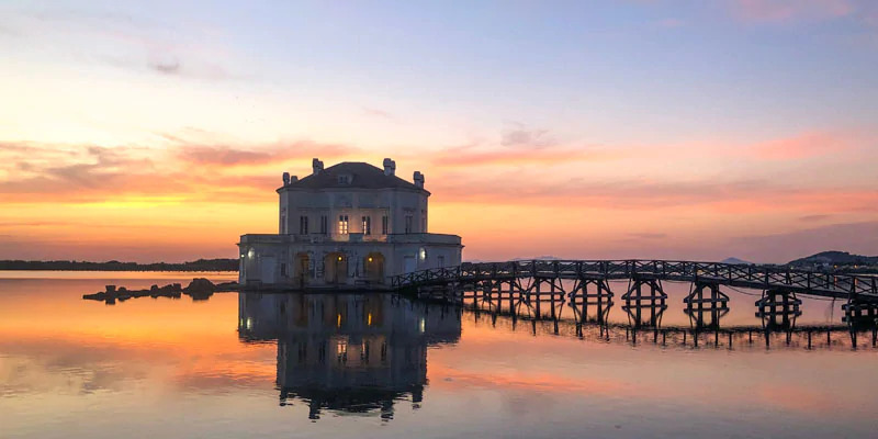 LA CASINA VANVITELLIANA DI BACOLI | Storia dell'Arte